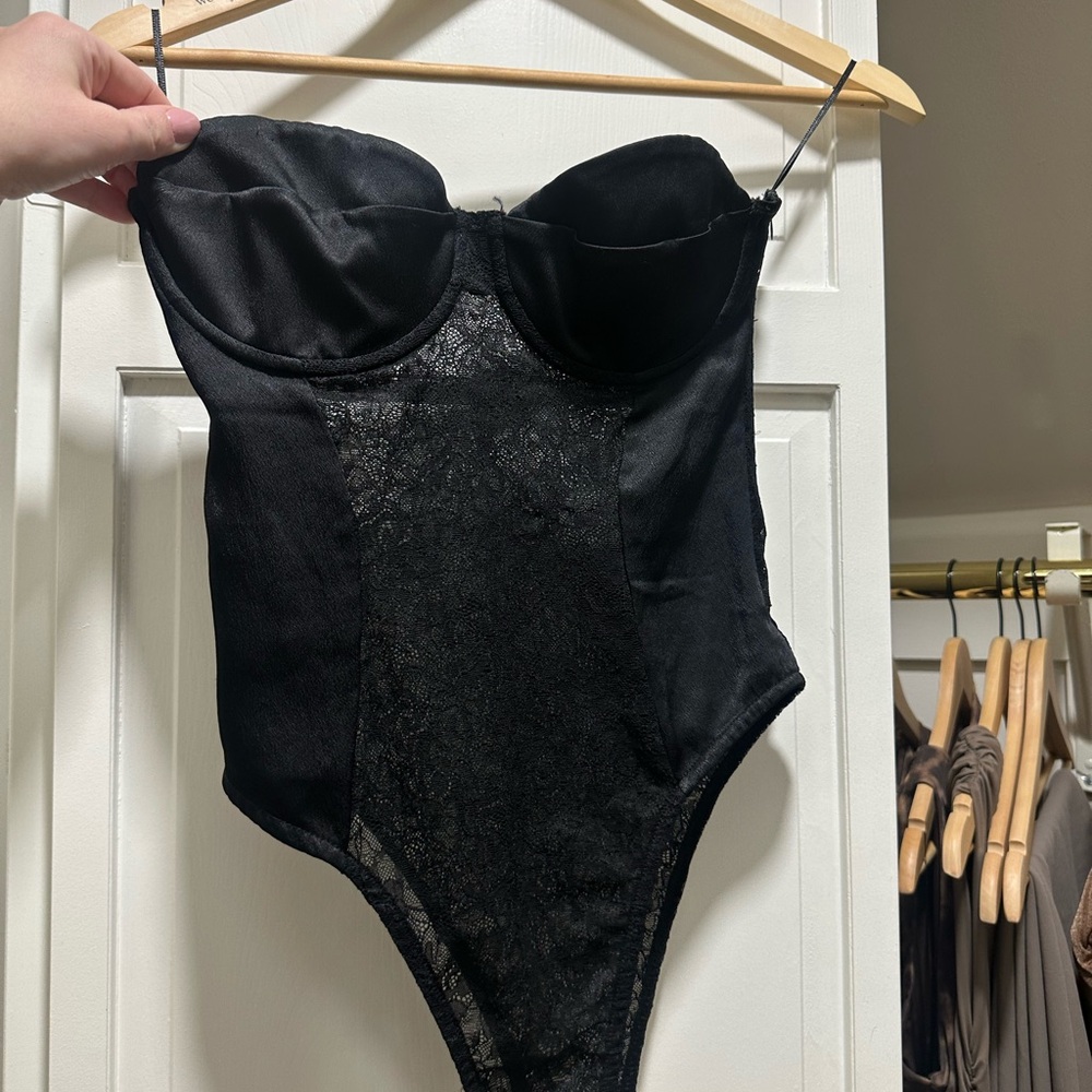 Zara Black Lace Detail Top